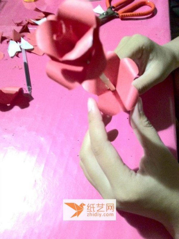 How to make super simple handmade paper roses