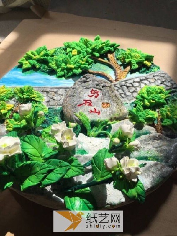 Bonsai decorative plate made of ultra-light clay New Year gift tutorial illustration