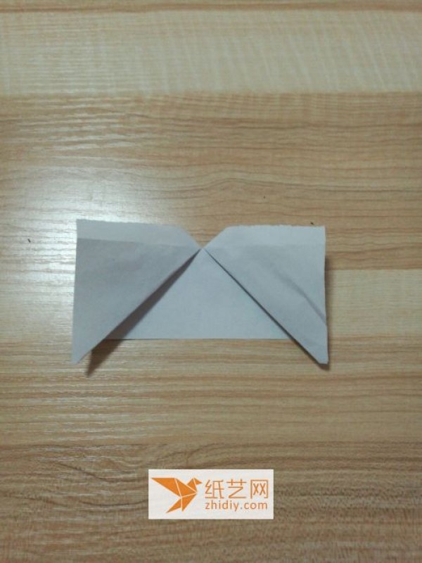 Handmade tutorial for RMB origami love ring