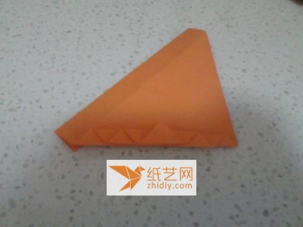 Detailed origami tutorial for handmade origami maple leaf box for Teachers Day