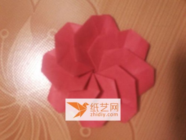 How to make origami camellias