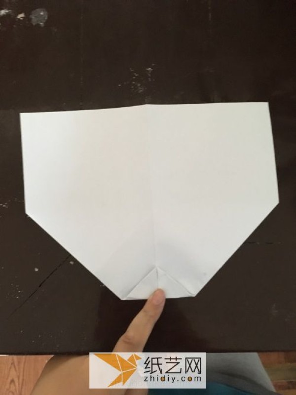 How to make an origami glider in origami airplane