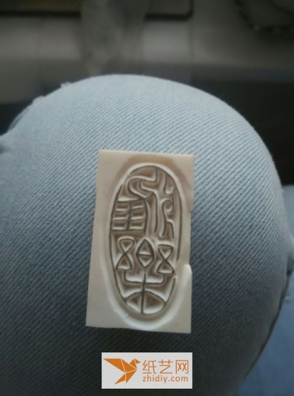 Tutorial on how to make an antique seal using rubber stamps