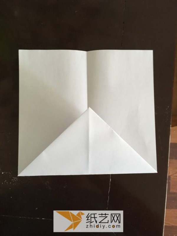 How to make an origami glider in origami airplane