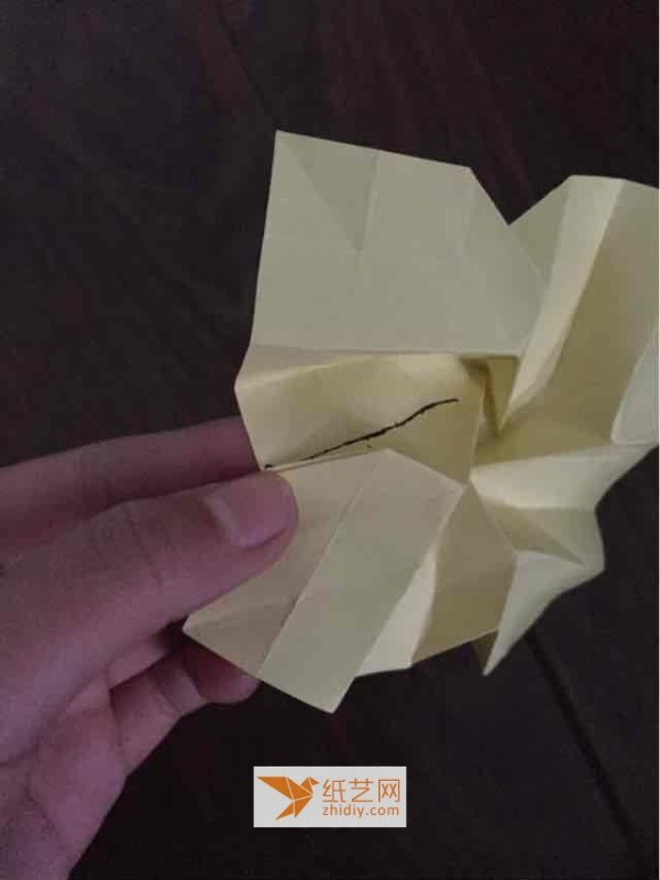 Four-petal simple origami rose tutorial