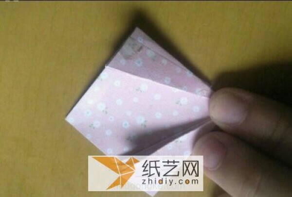 How to make origami cherry blossoms in detail