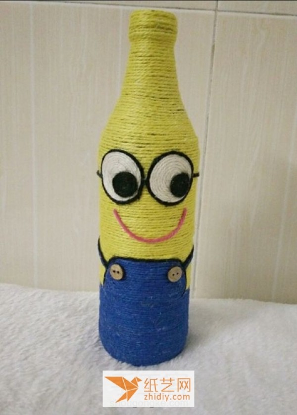 The DIY minion vase that turns waste into treasure is a good New Year gift