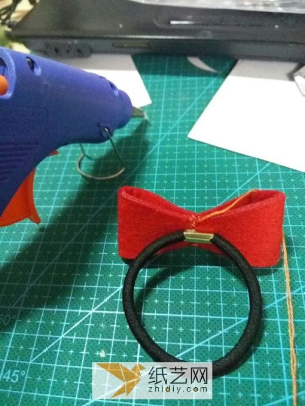 Super simple Childrens Day gift, non-woven bow hair tie for Childrens Day performance