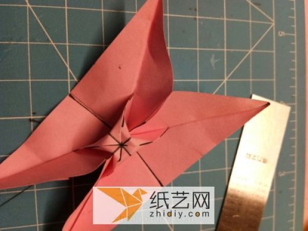 Simple origami flowers are the icing on the cake for Teacher’s Day gifts