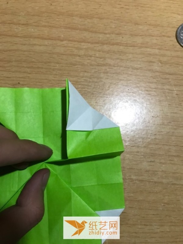 Origami roses that are more beautiful than Kawasaki roses