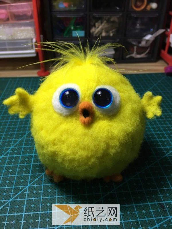 Wool felt little yellow bird Childrens Day gift is released