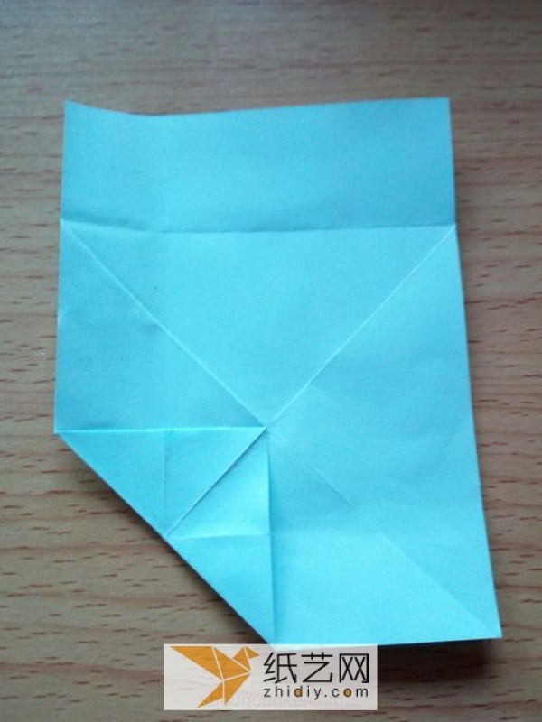 Creative handmade tutorial teaches you how to fold a beautiful origami feather envelope