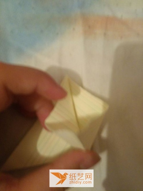 Basic DIY origami tutorial for beginners and how to make a square shape