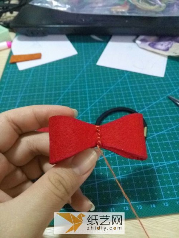 Super simple Childrens Day gift, non-woven bow hair tie for Childrens Day performance