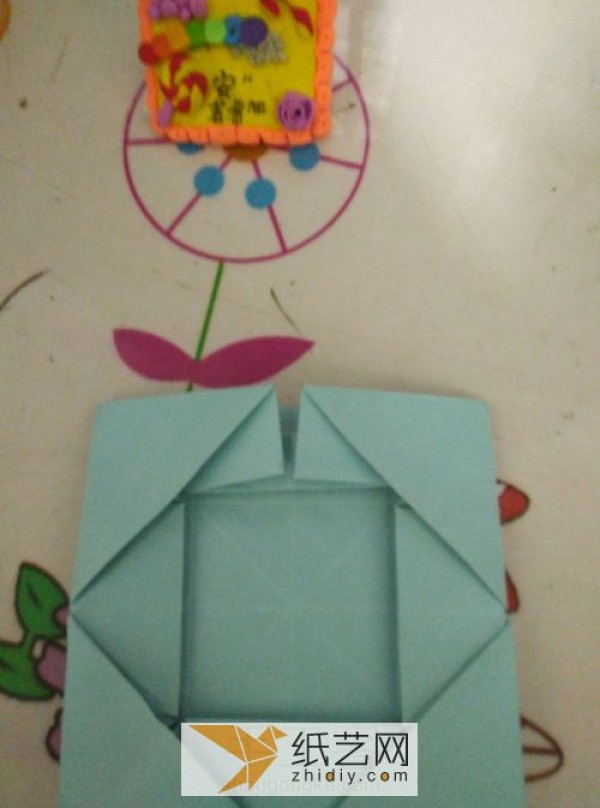 I want to put my Qixi Valentine’s Day gift in a heart-shaped origami box