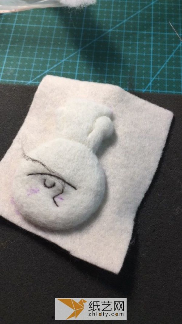 Stupid Wool Felt Steamed Bun Man Brooch A Children’s Day gift for a good friend