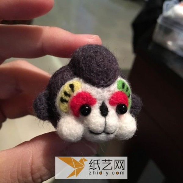 Illustrated tutorial on how to make monkey Sai Lei dolls made of wool felt