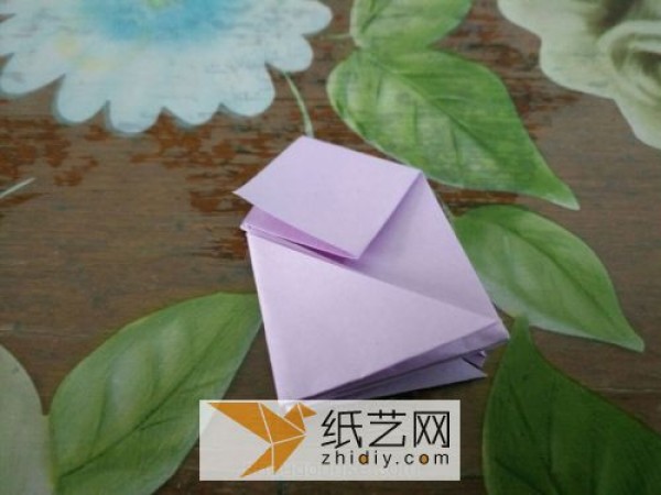 Origami tutorial with heartfelt love illustrations using skillful hands