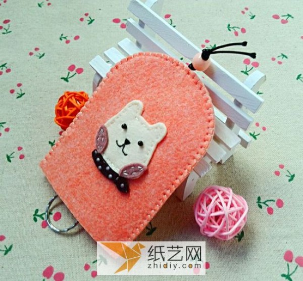 Bunny pattern non-woven key bag DIY a Teacher’s Day gift