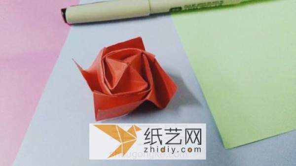 Little surprise for Chinese Valentines Day origami roses