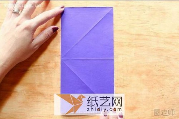 Folding tutorial of simple origami storage box. Teach you step by step how to make an origami box.