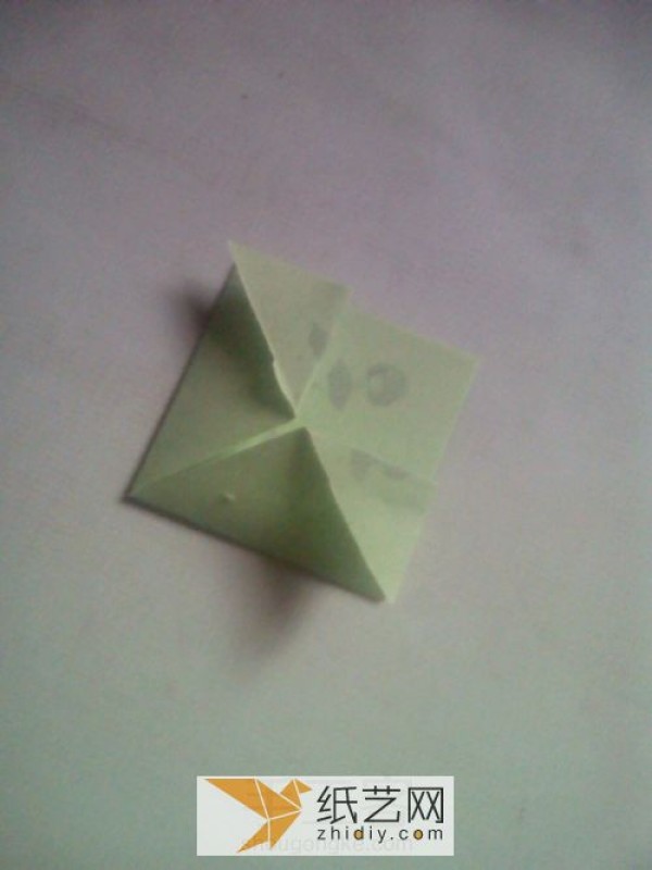 How to make origami lucky charms as gifts for friends