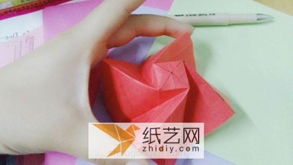 Little surprise for Chinese Valentines Day origami roses