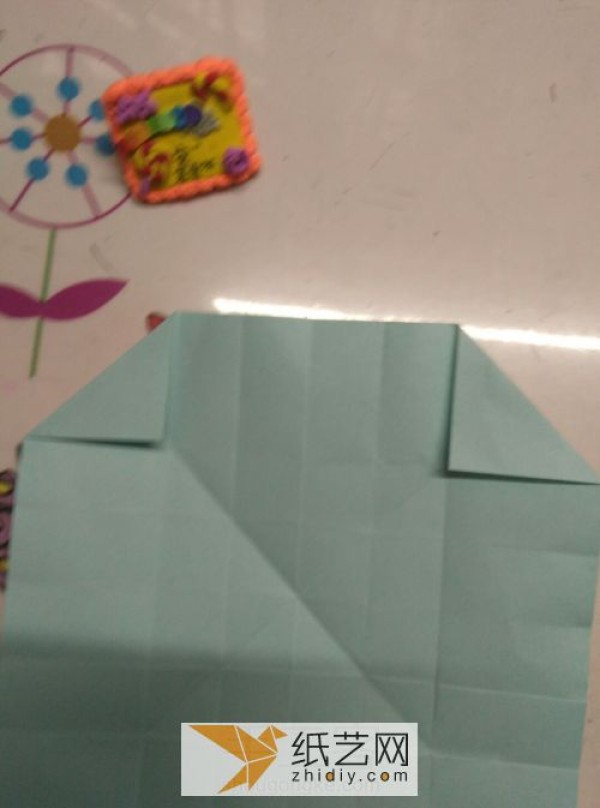 I want to put my Qixi Valentine’s Day gift in a heart-shaped origami box