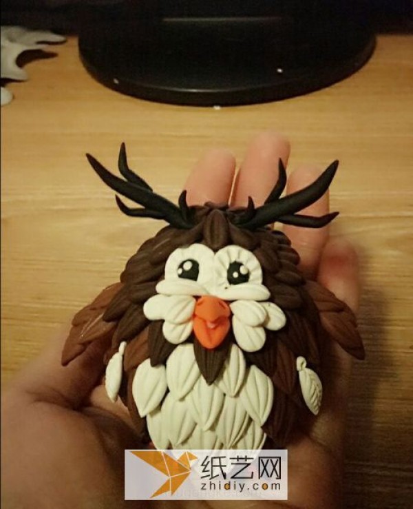 Christmas gift tutorial for a World of Warcraft bird figure made from ultra-light clay