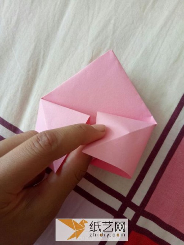 Very simple origami heart Valentine’s Day gift