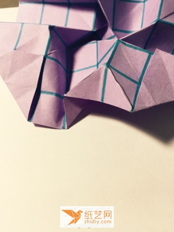 Detailed step-by-step tutorial on making Kawasaki rose origami