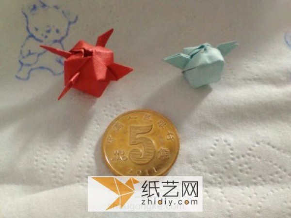 How to make origami lanterns for Lantern Festival is very simple