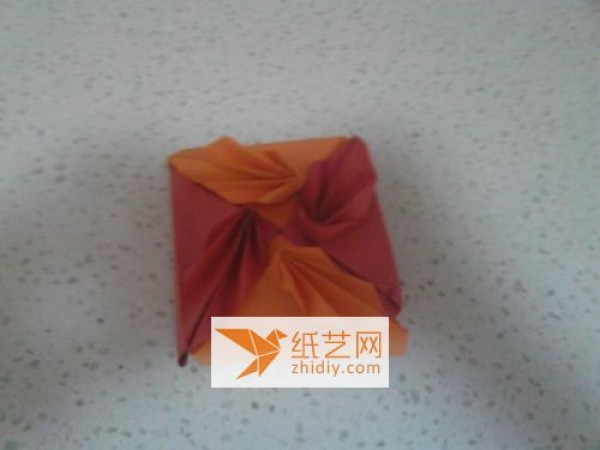 Detailed origami tutorial for handmade origami maple leaf box for Teachers Day