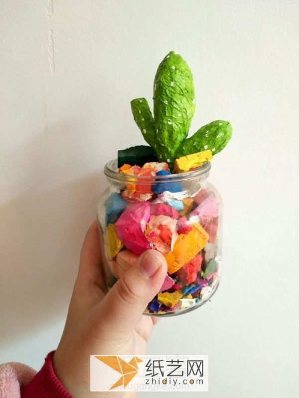 Tutorial on how to make paper cactus by turning waste into treasure. Beautiful and interesting handmade creations.