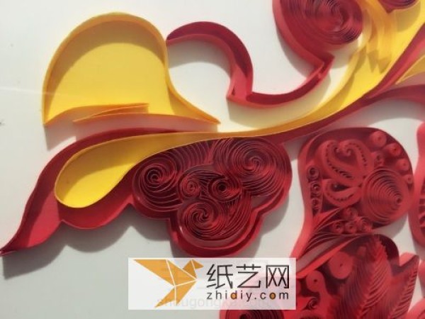 Teach you how to make New Year blessing characters using paper quilling