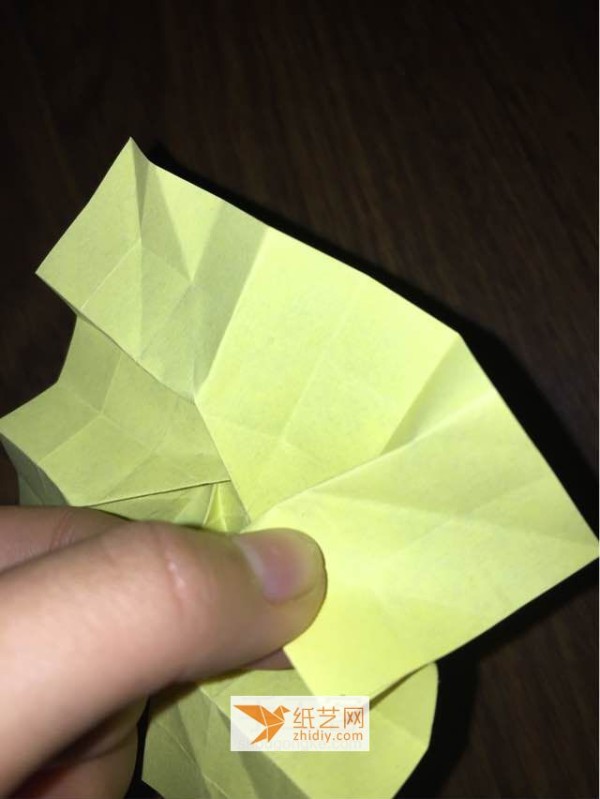 Four-petal simple origami rose tutorial