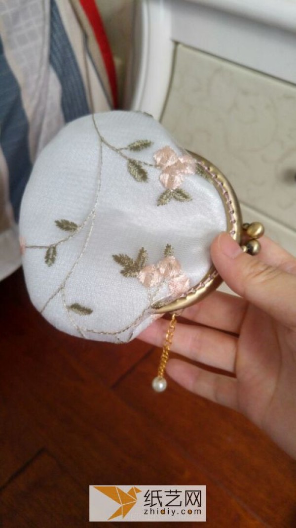 Small and cute fabric coin purse as a birthday gift