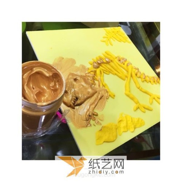 Tutorial on making DIY dinosaur fossil decorative paintings for children using ultra-light clay for Christmas gifts