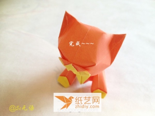 Tutorial on making a three-dimensional origami kitten