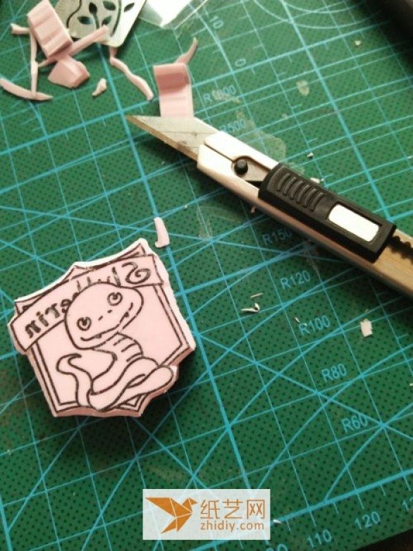 Illustrated tutorial on rubber stamps for beginners, with a washboard blank for making