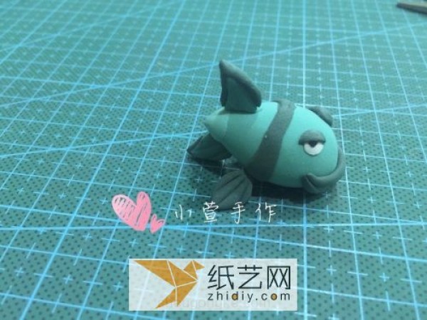 How to make Finding Nemo fish with ultra-light clay. Prepare an underwater world as a Teacher’s Day gift.