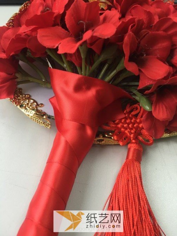 DIY classical bouquet for Chinese wedding, suitable as a wedding gift for friends