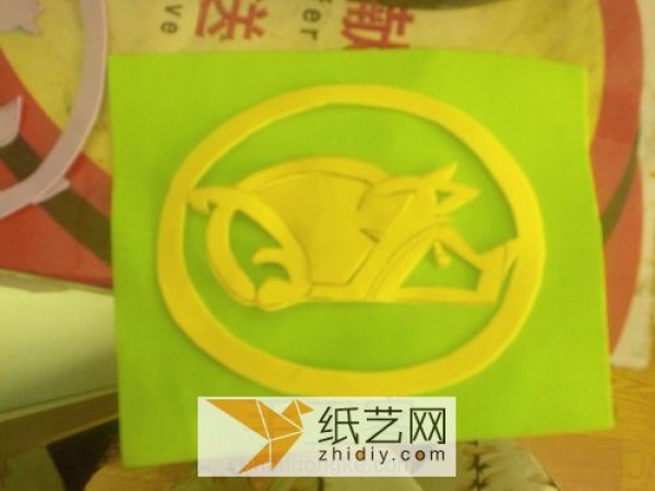 How to cut a pig by hand. A complete tutorial on the twelve zodiac signs paper-cutting patterns.