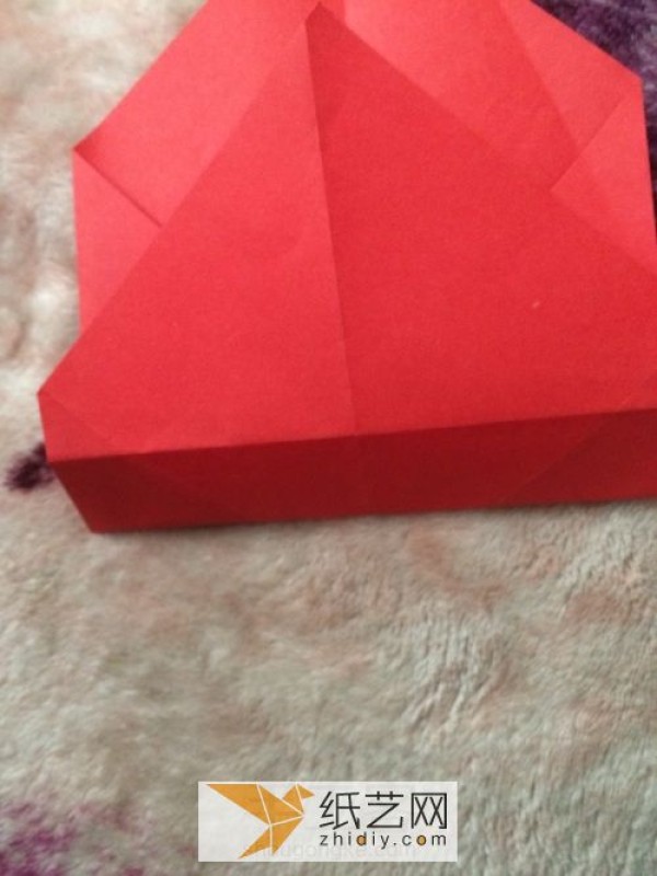 Illustrated tutorial of octagonal origami gift box How to fold creative origami box