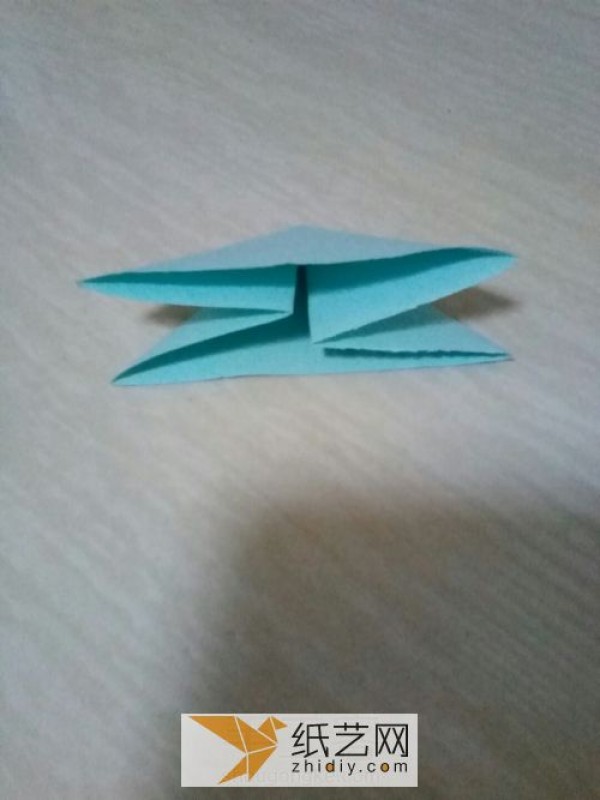 How to fold a simple origami butterfly. A complete collection of handmade paper butterfly folding methods.