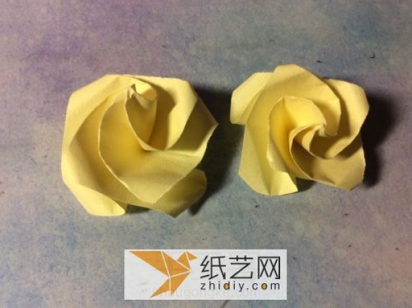 Illustrated tutorial for origami rose gift box How to make a Valentine’s Day handmade packaging box