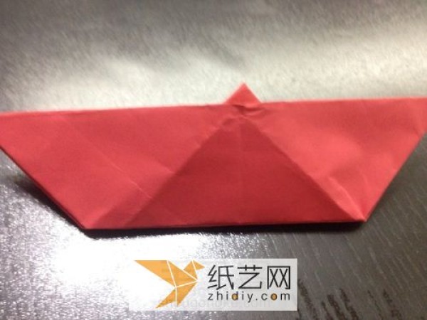 Valentines Day Surprise Tutorial on how to transform a magical origami boat into an origami diamond