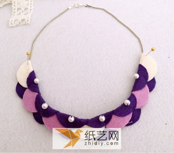 Necklace made of non-woven fabric 520 Valentines Day gift