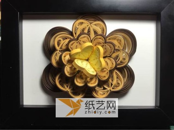 The majestic three-dimensional paper flower decorative painting is a very satisfying Teachers Day gift.