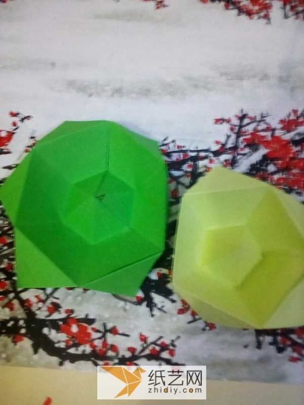 Awesome! This is the most beautiful origami 3D flower ball I have ever seen!